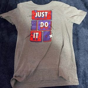 Boys nike shirt
